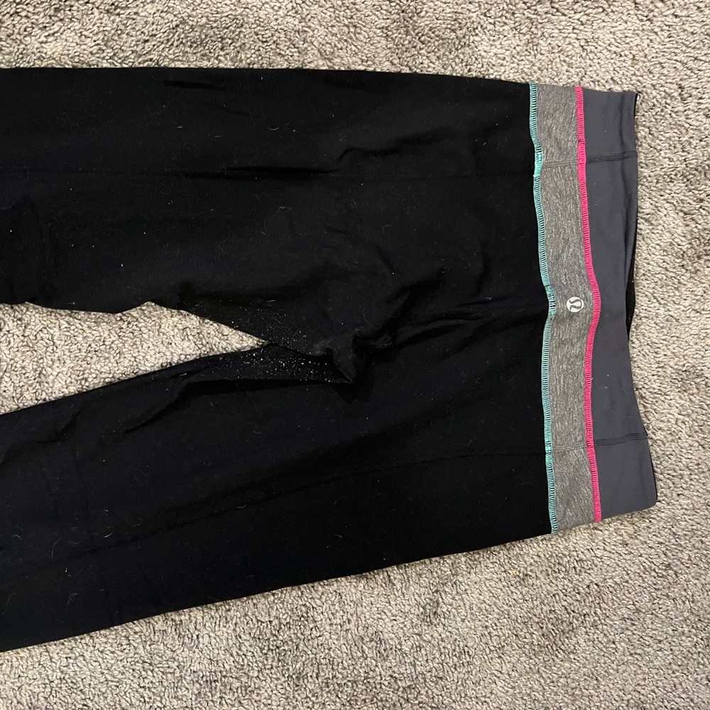 Lululemon Groove pants 28 length